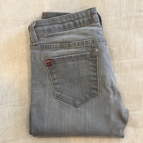 BDG Jeans - size 26, Cigarette - Picture 3 of 3